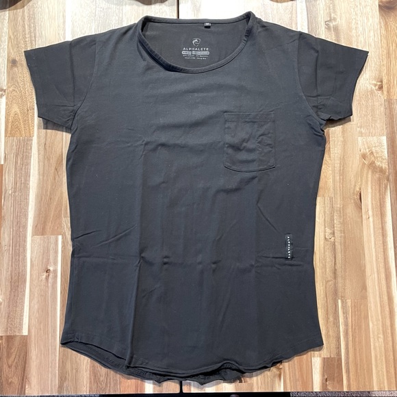 Set of 2 Alphalete scoop neck shirt - Picture 2 of 5